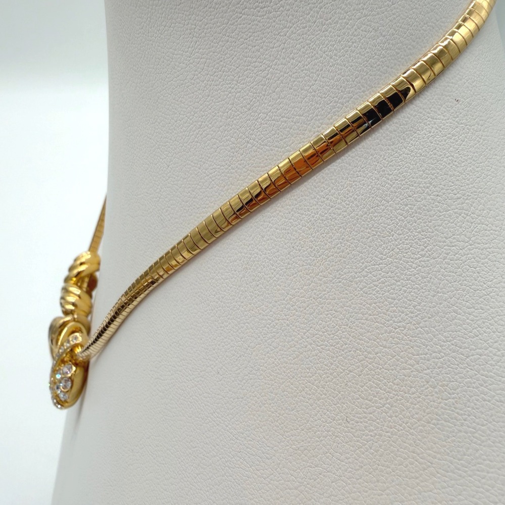 Vintage Nolan Miller Gold Tone Omega Collar Trio Charm Necklace - Picture 6 of 9